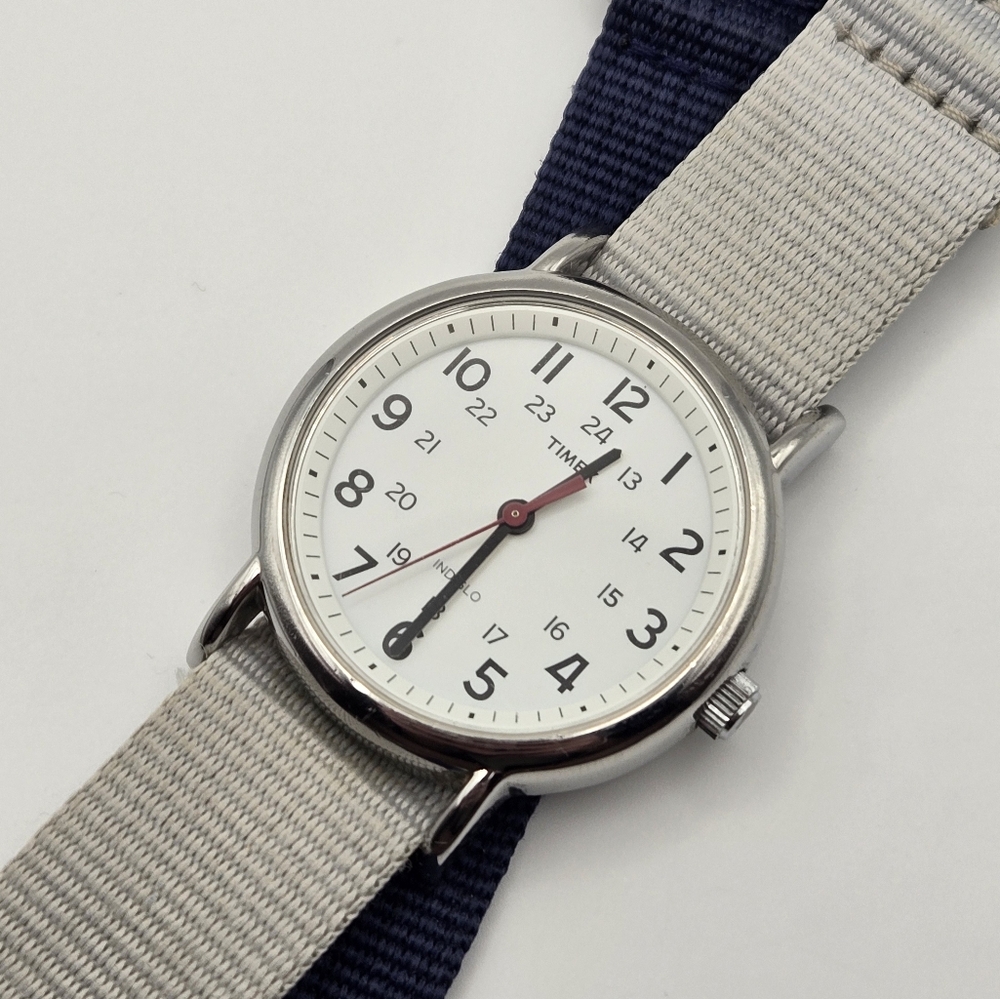 Timex indiglo with extra strap